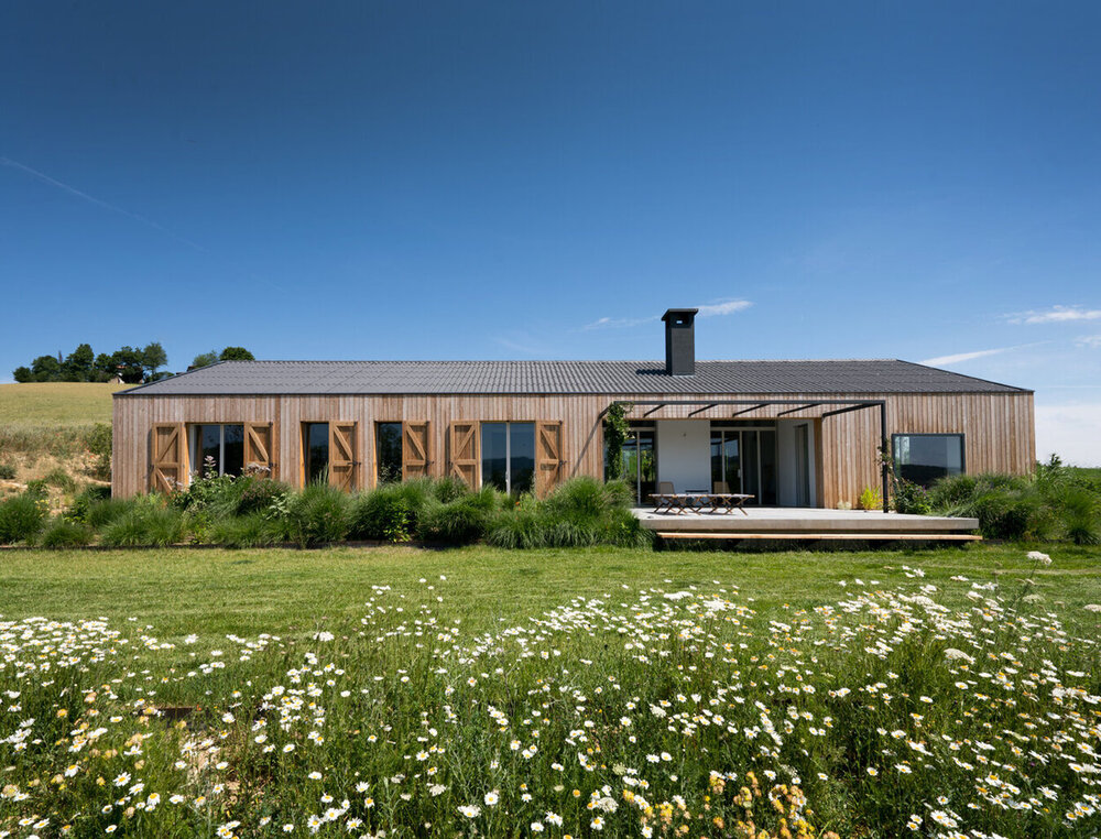 country house Italy thumbnail