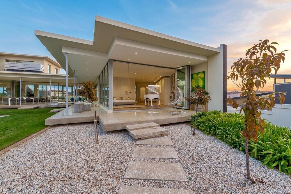 House Vassanjee thumbnail