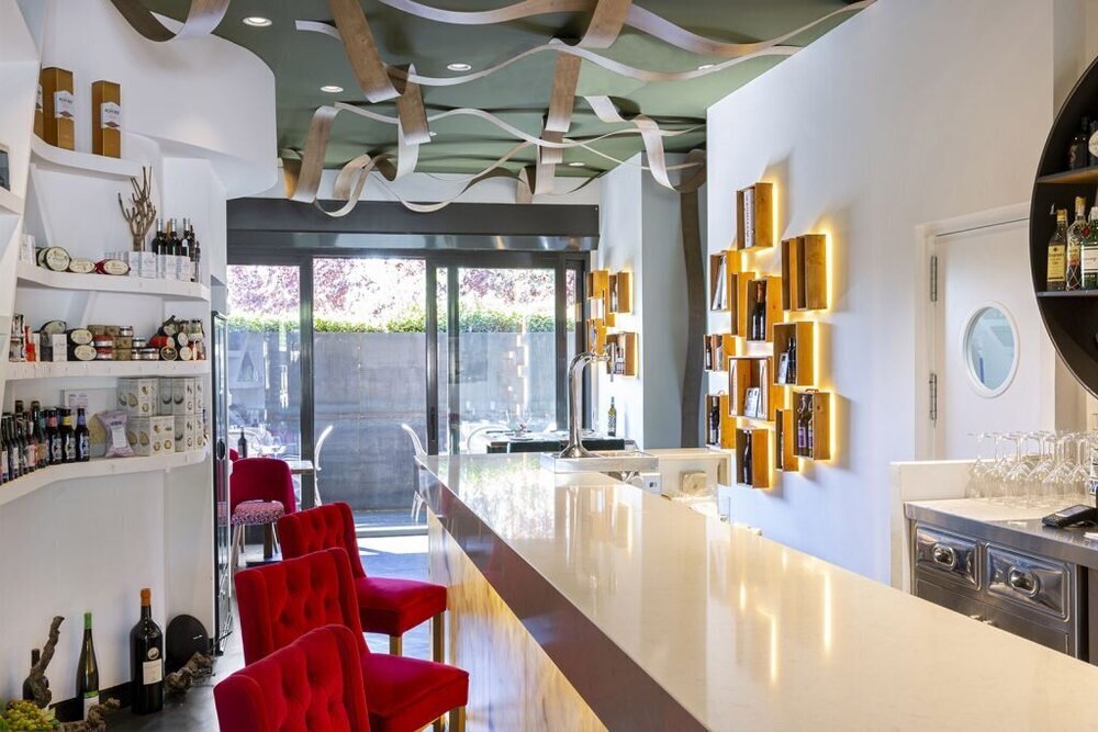 De la Tierra al Vino Restaurant thumbnail