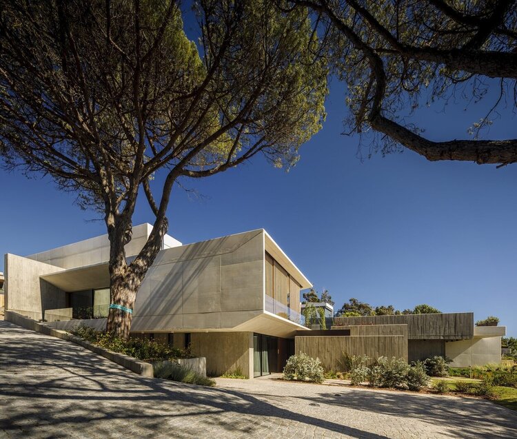 [Private Residence in Estoril] #7198