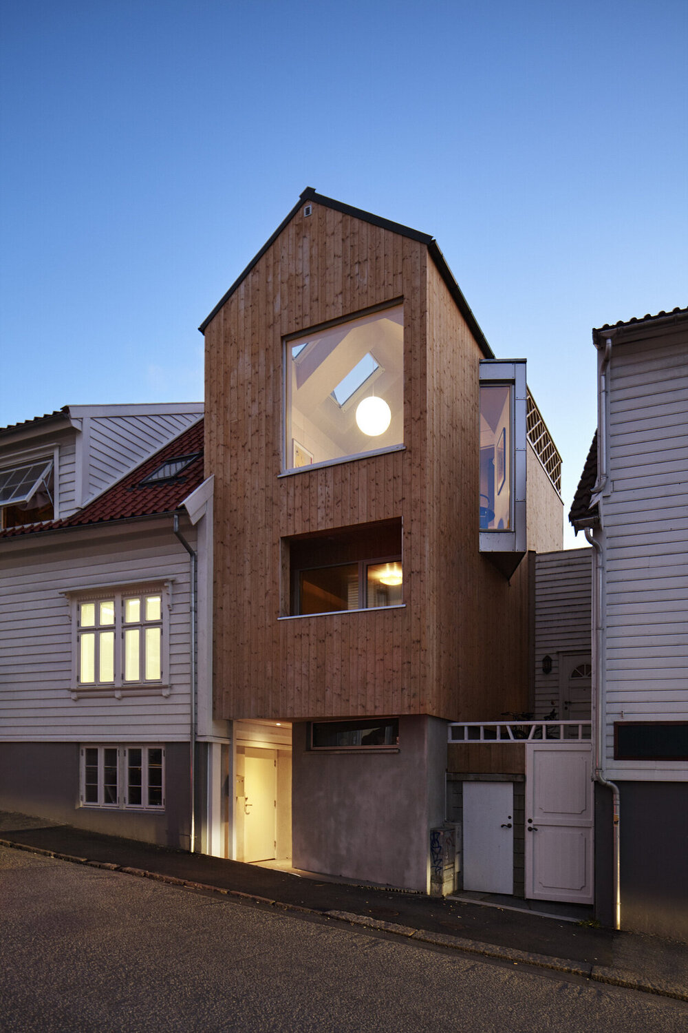 Infill house in Stavanger thumbnail