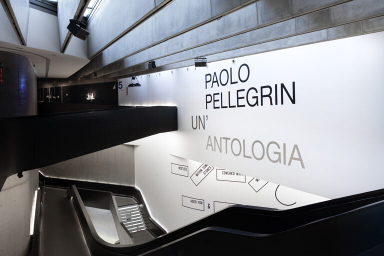 Paolo Pellegrin. An Anthology - MAXXI MUSEUM thumbnail