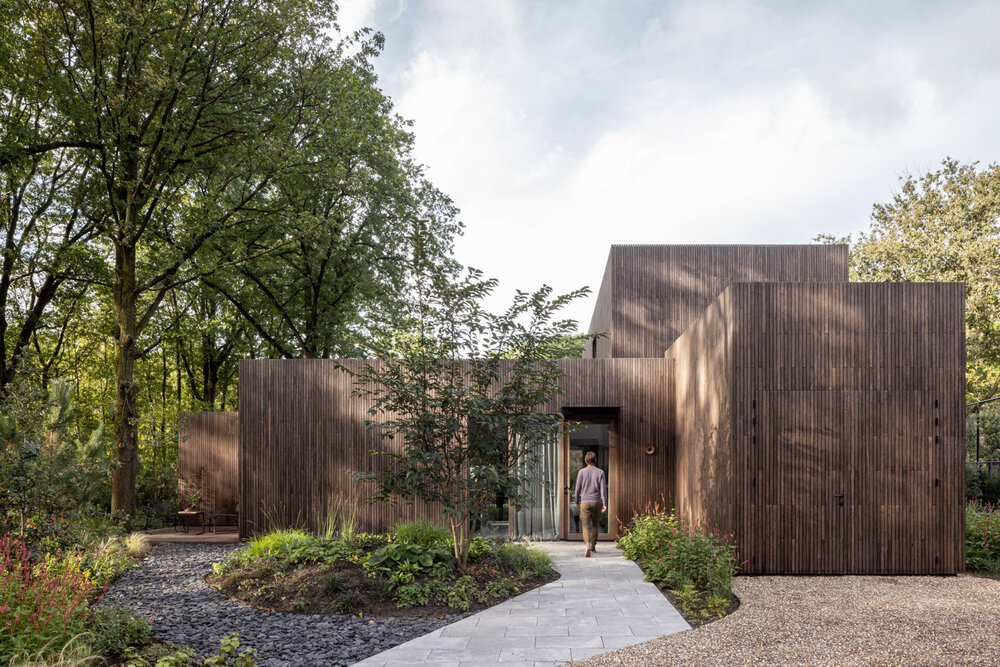 Open park villa thumbnail